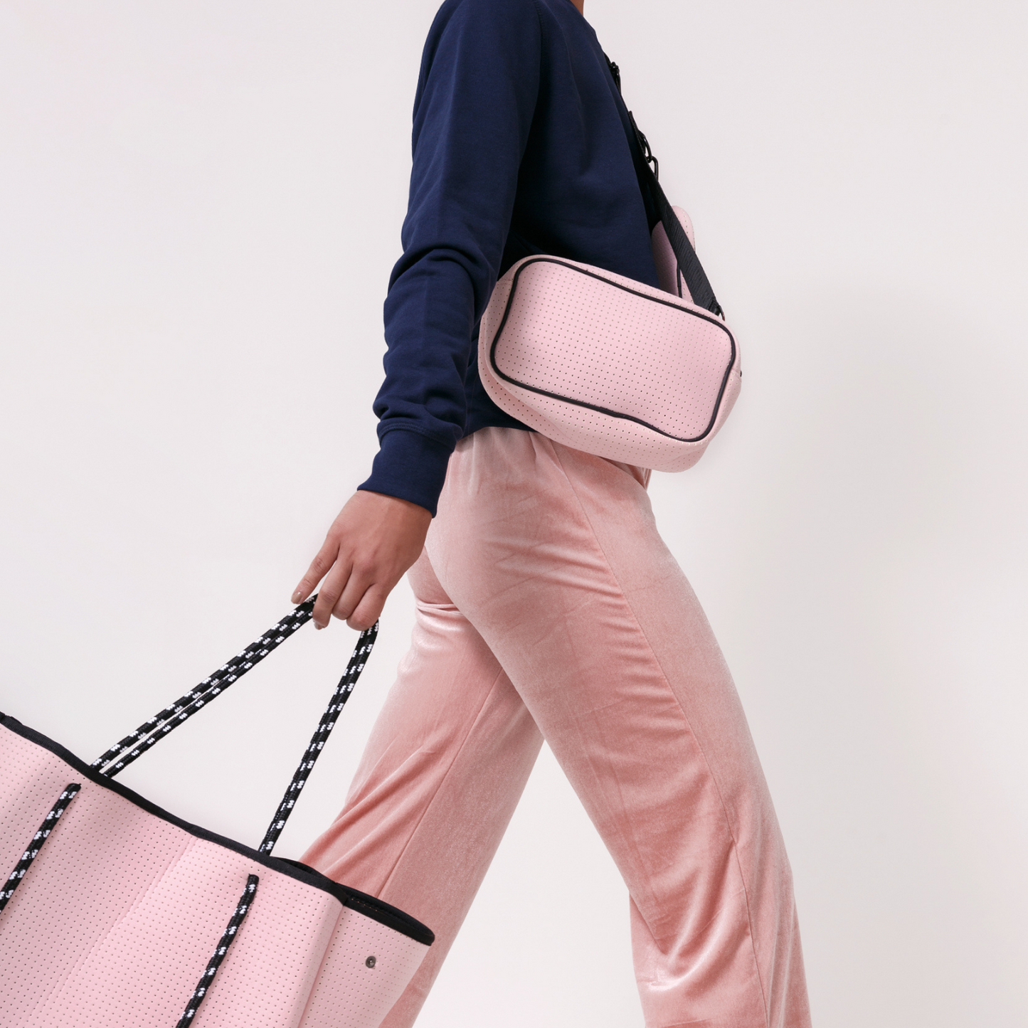 CAMERA BAG PRETTY IN PINK