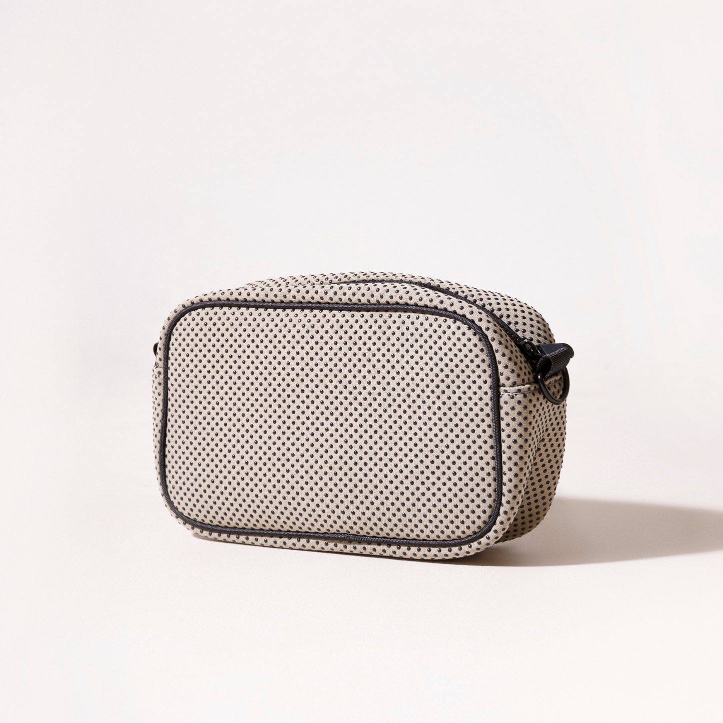 BOLSO PARA CÁMARA TAUPE