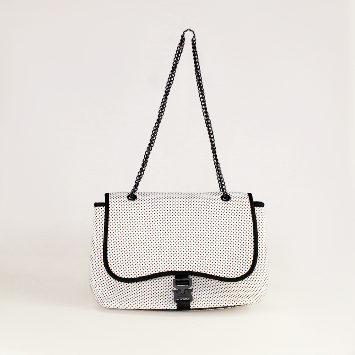 Houndstooth Pattern Flap Shoulder Bag