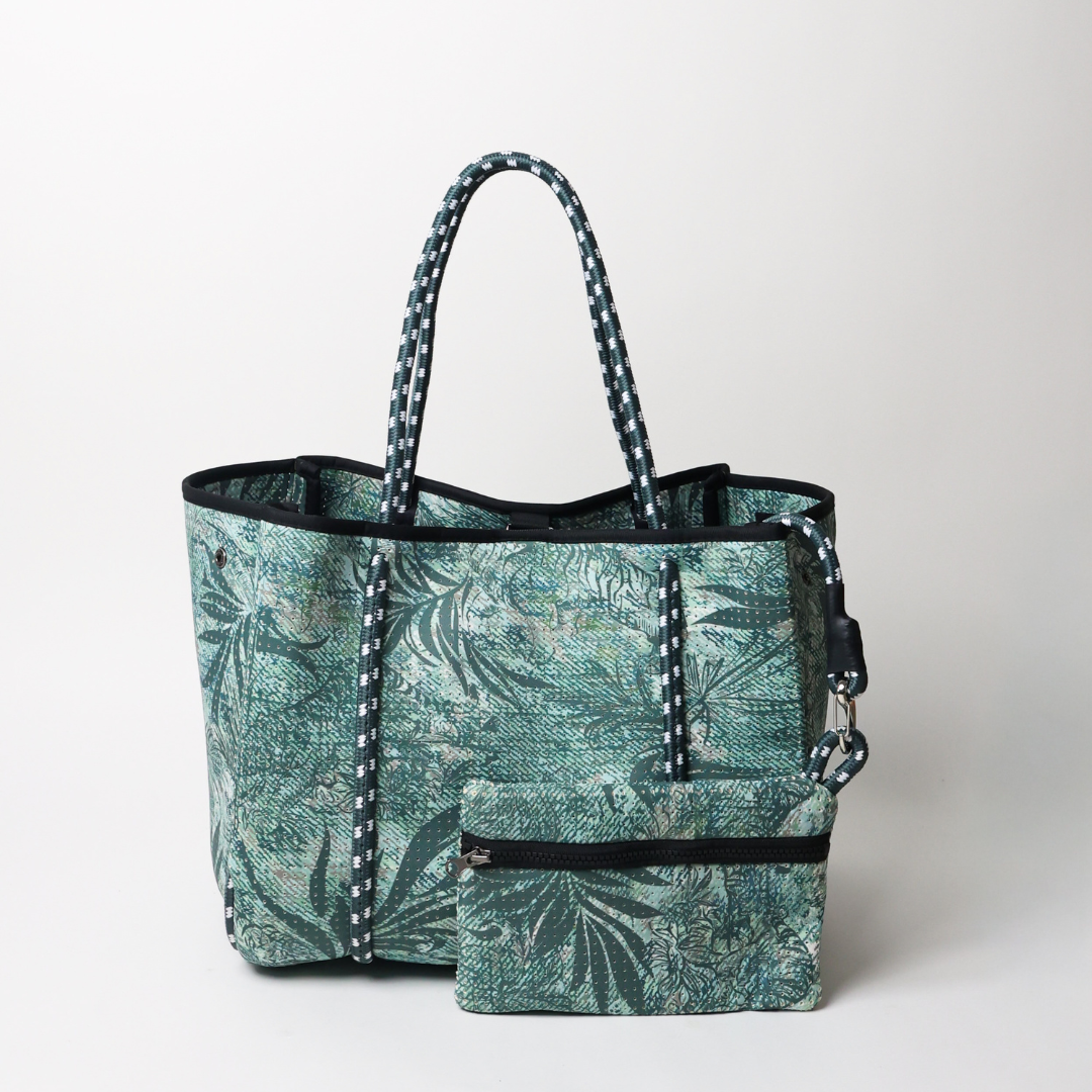 EVERYDAY TOTE JUNGLE FEVER DENIM GREEN
