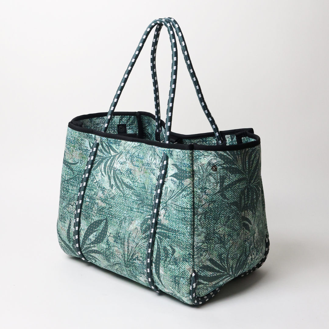 EVERYDAY TOTE JUNGLE FEVER DENIM GREEN