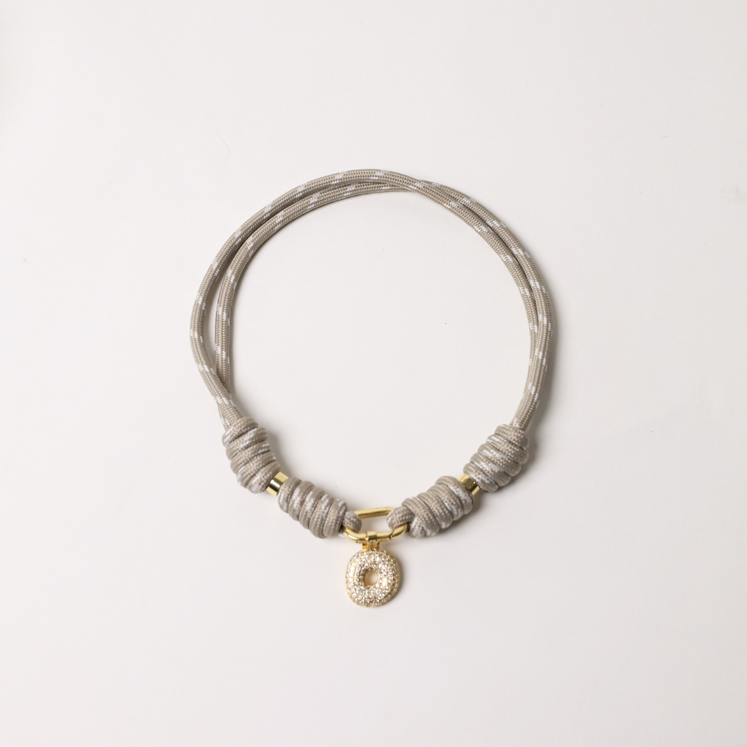 POP UPS X HANNAH B BOAT ROPE GREIGE NECKLACE WITH PAVE INITIAL