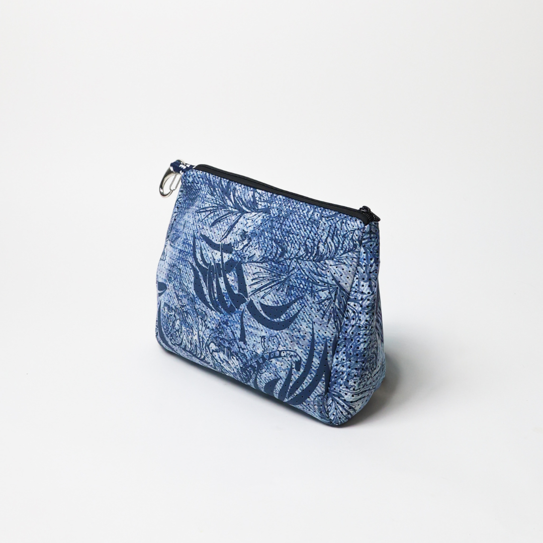 ESSENTIAL POUCH JUNGLE FEVER DENIM BLUE