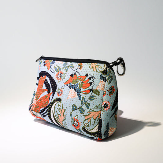 ESSENTIAL POUCH BLOSSOM BLUE