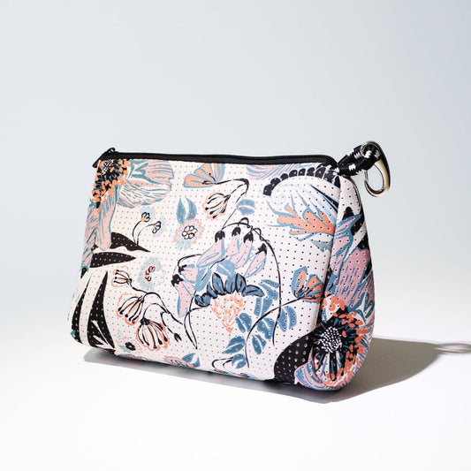 ESSENTIAL POUCH BLOSSOM WHITE