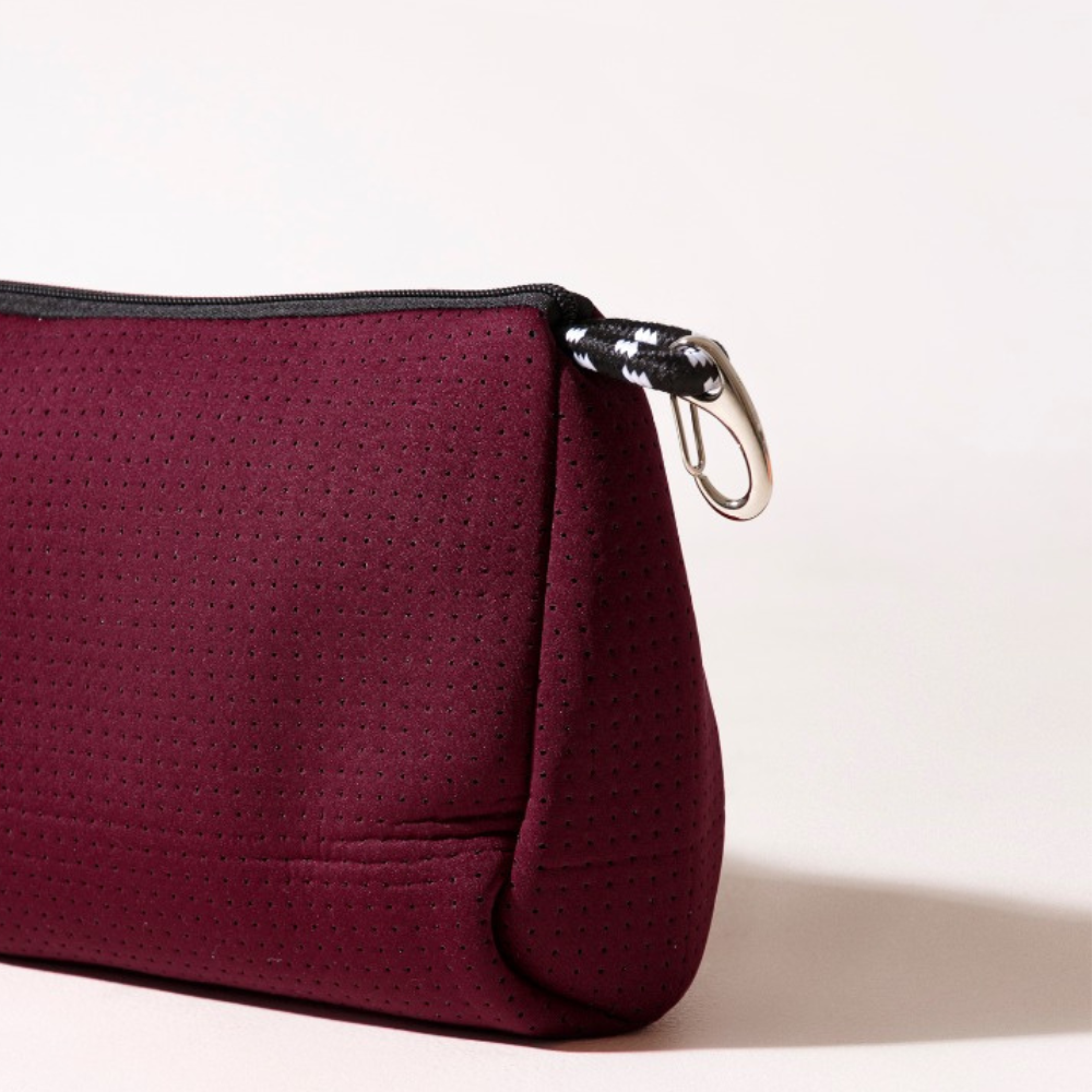 ESSENTIAL POUCH BORDEAUX