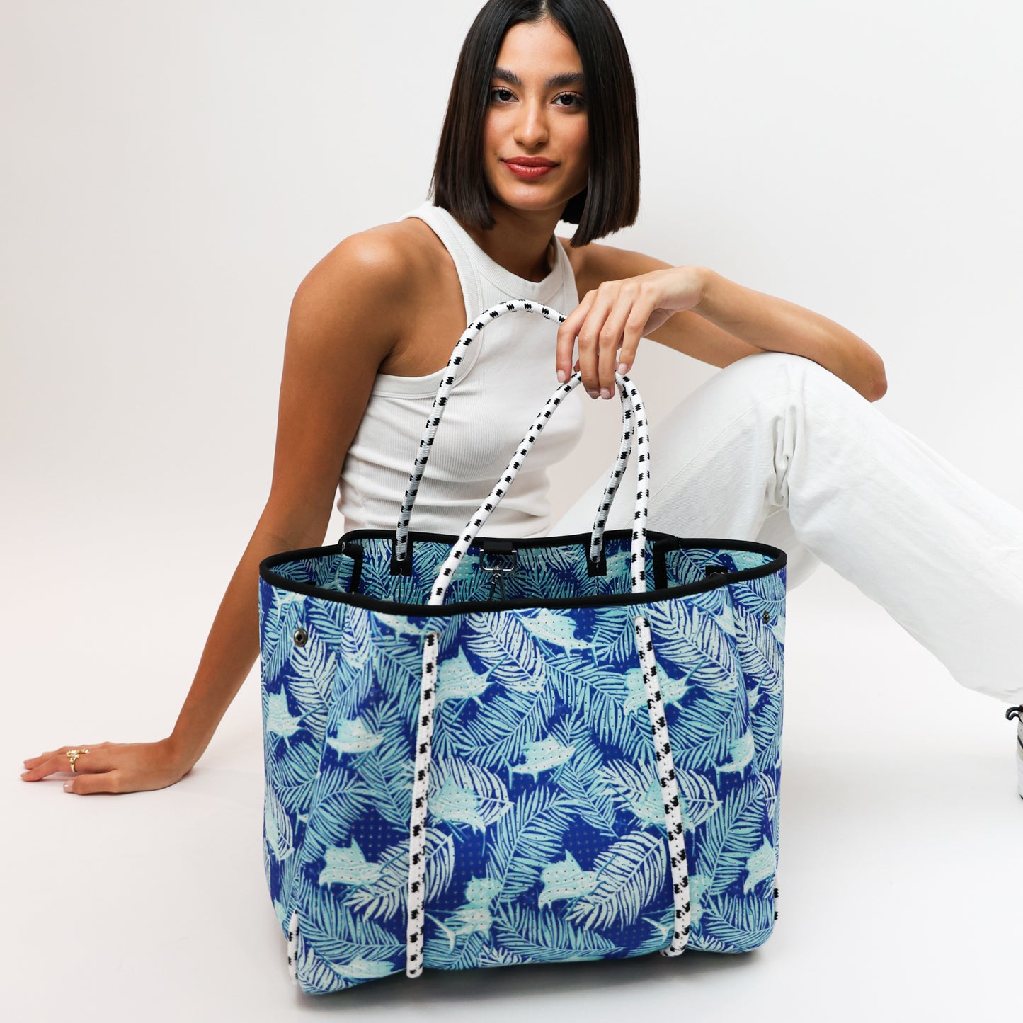 GUY HARVEY X POPUPS BRAND EVERYDAY TOTE SAILFISH PALM