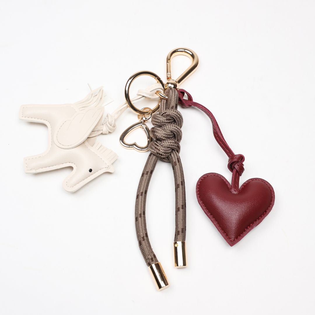 KEY CHAIN MOCHA WITH CHARMS - WHITE FLYING HORSE AND BURGUNDY