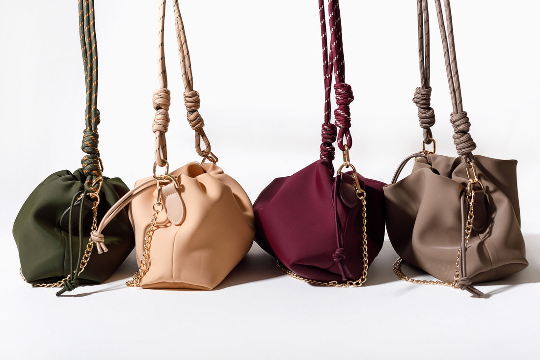 THE PUFF CLUTCH FOR SUMMER