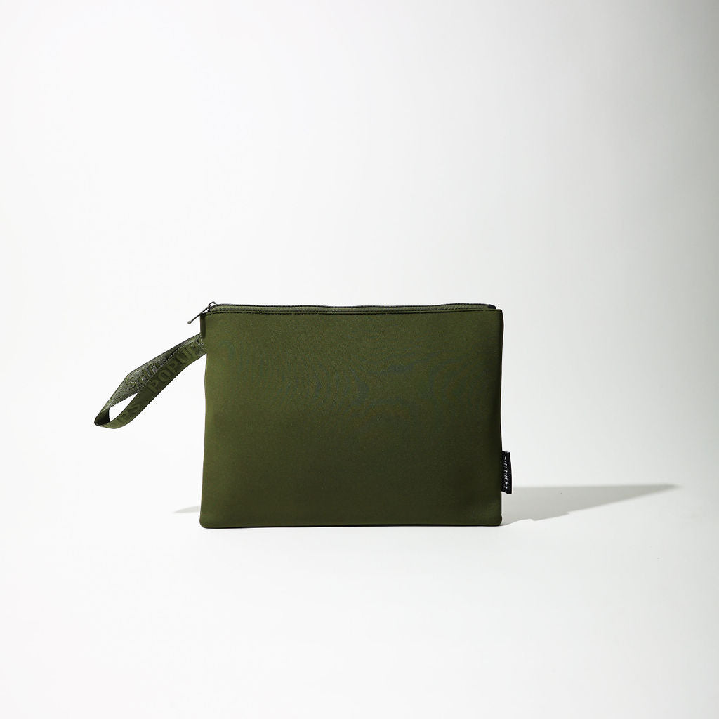 SAFARI GREEN EVERYTHING SET: EVERYDAY TOTE + LAPTOP SLEEVE + TOILETRY BAG + PASSPORT WALLET + ESSENTIAL POUCH + MAKEUP POUCH