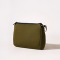 ESSENTIAL POUCH SAFARI GREEN