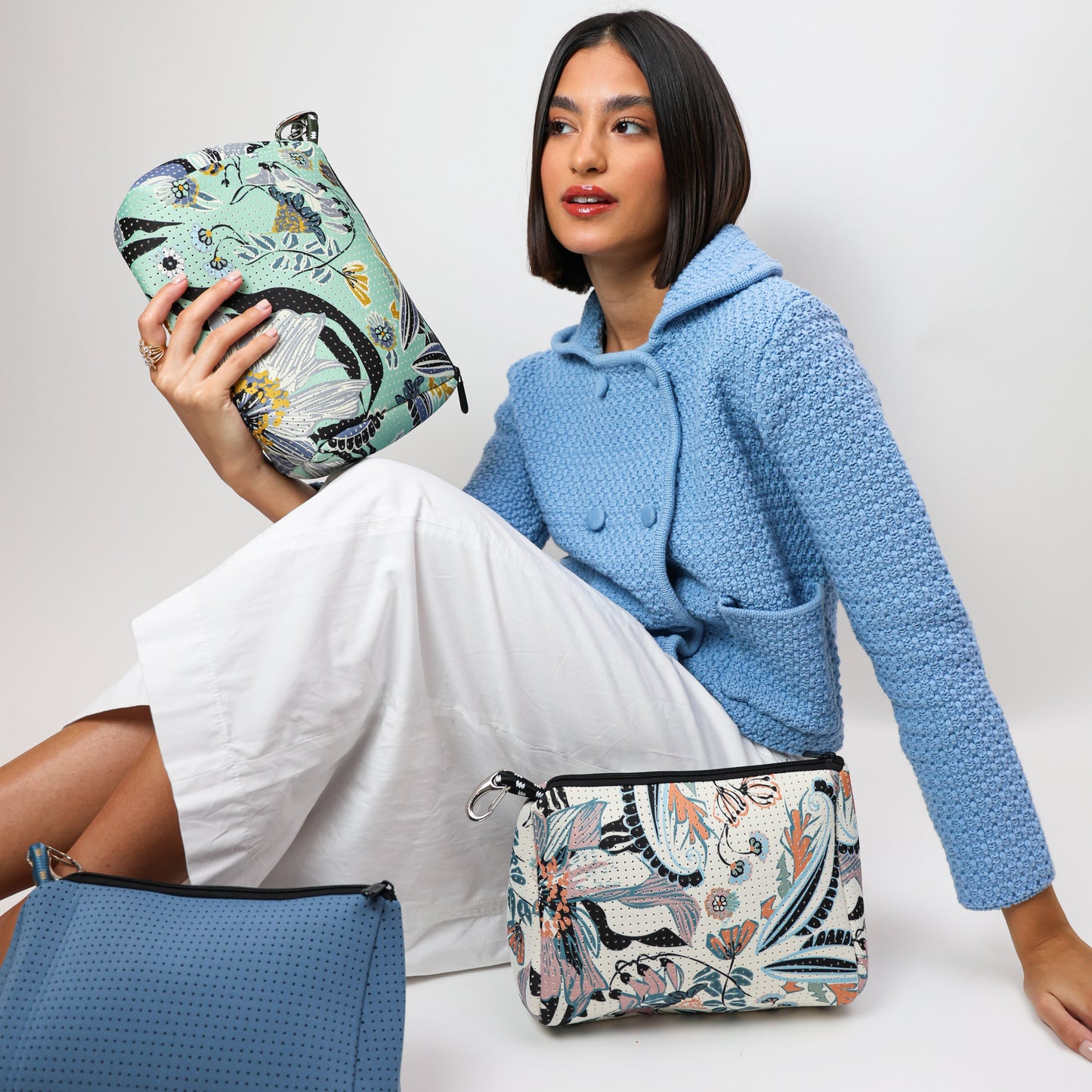 ESSENTIAL POUCH BLOSSOM WHITE
