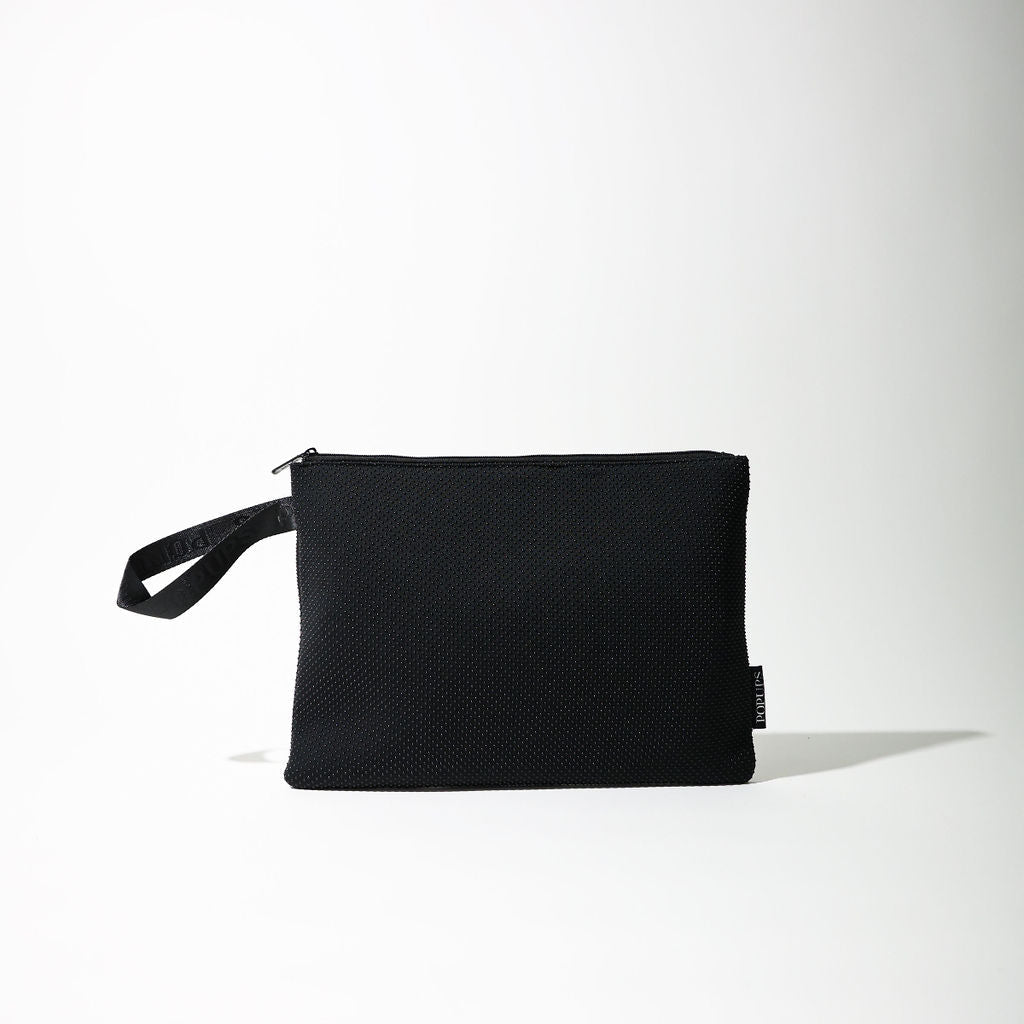 BLACK TRAVEL SET: EVERYDAY TOTE + LAPTOP SLEEVE + PASSPORT WALLET