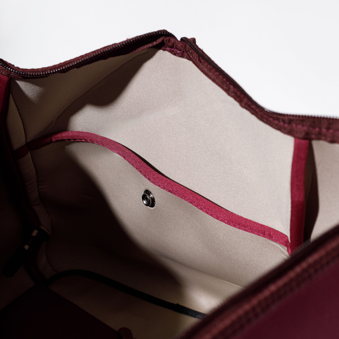 ZIPPER TOTE BORDEAUX