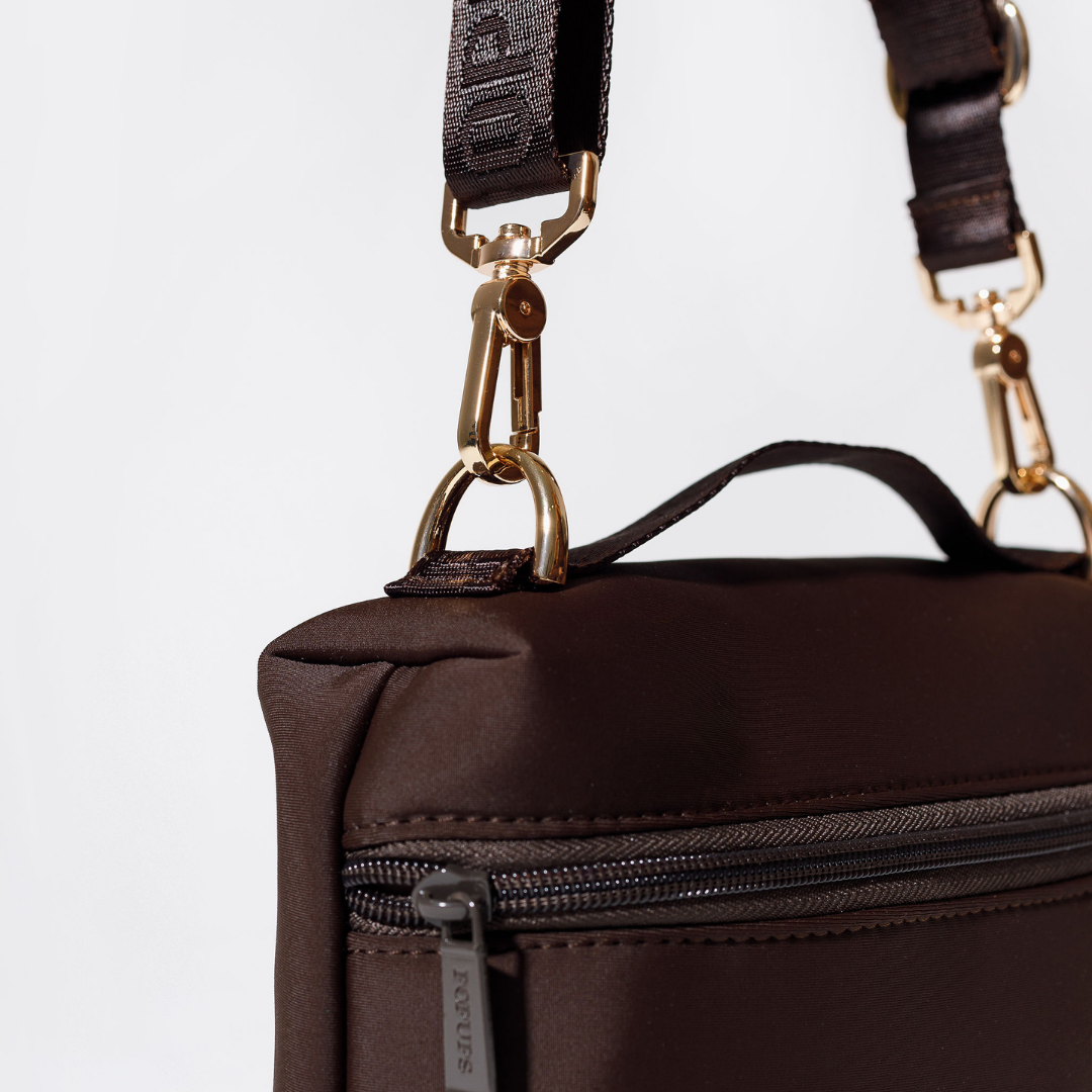 VANITY CLUTCH ESPRESSO
