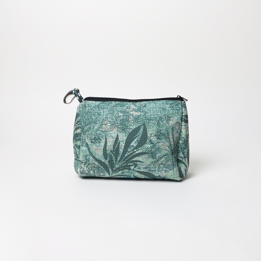 ESSENTIAL POUCH JUNGLE FEVER DENIM GREEN