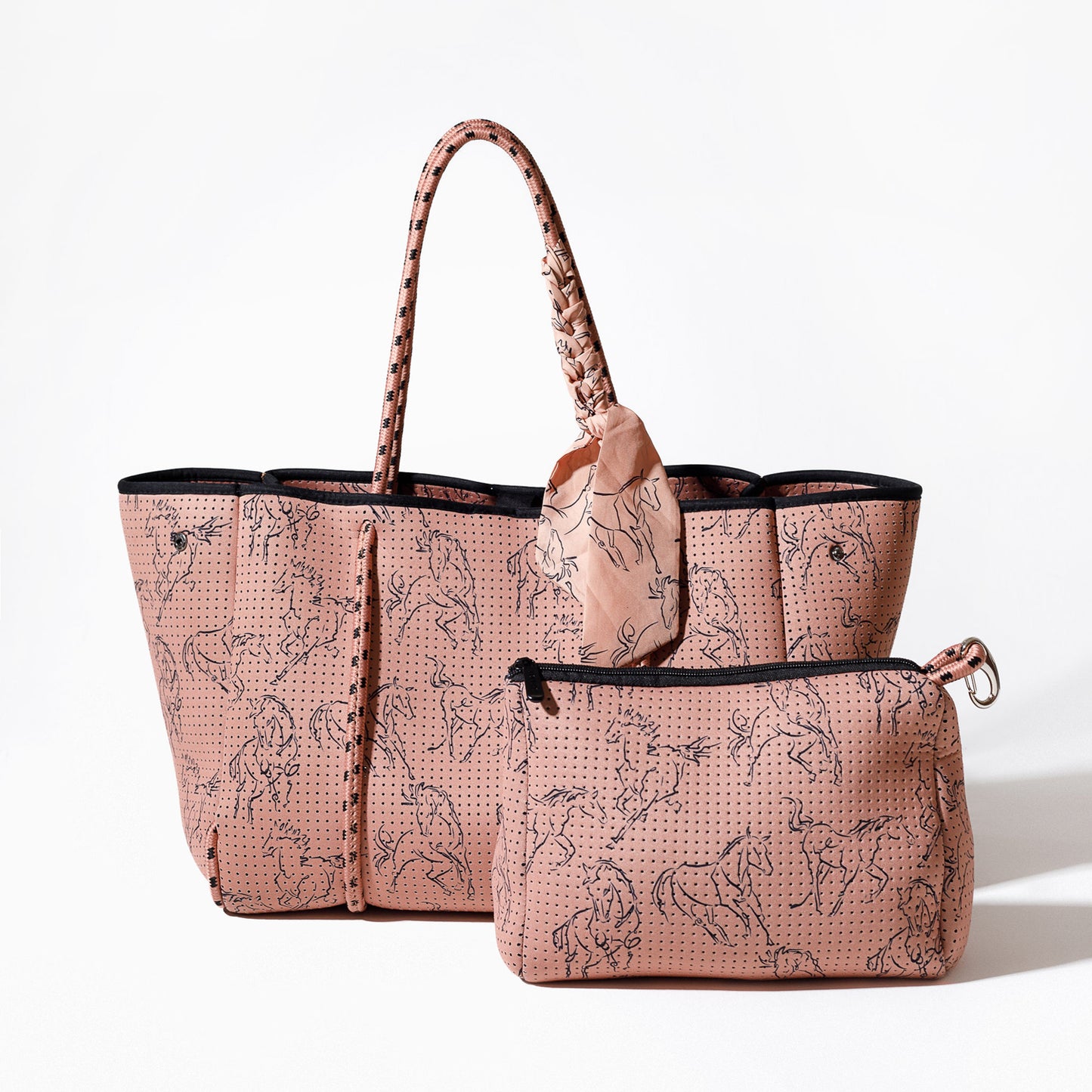 ESSENTIAL POUCH HORSE PRINT BLUSH PINK