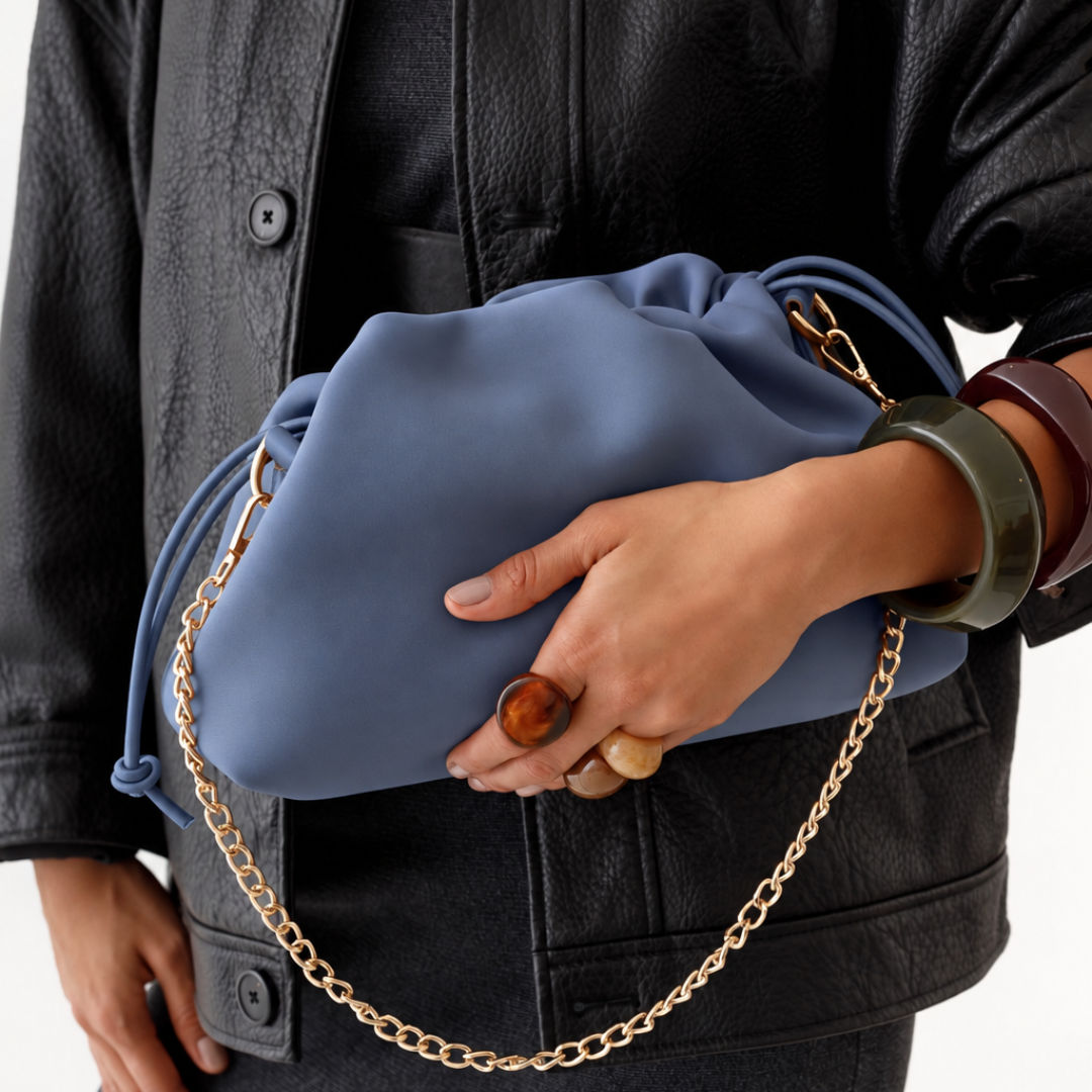 PUFF CLUTCH DEEP BLUE