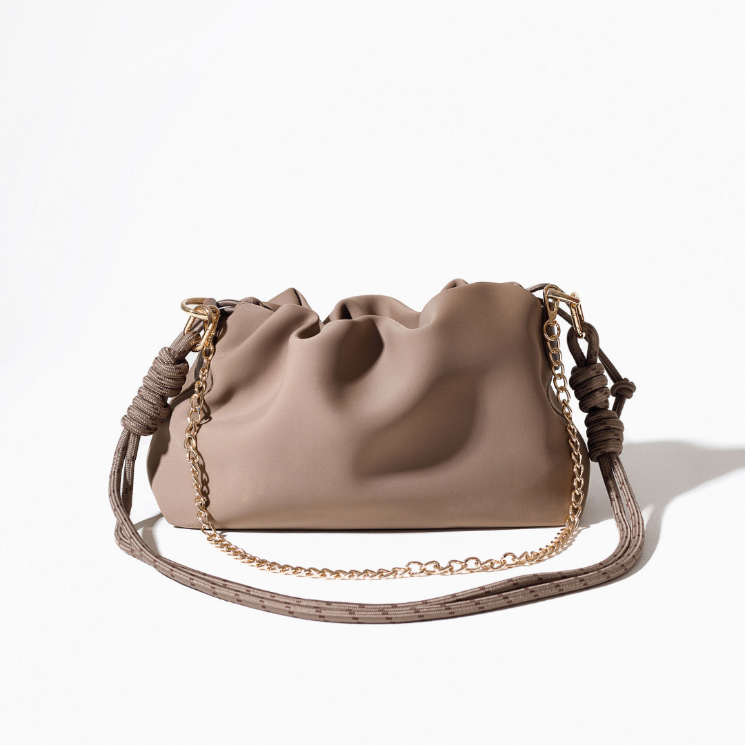 PUFF CLUTCH MOCHA
