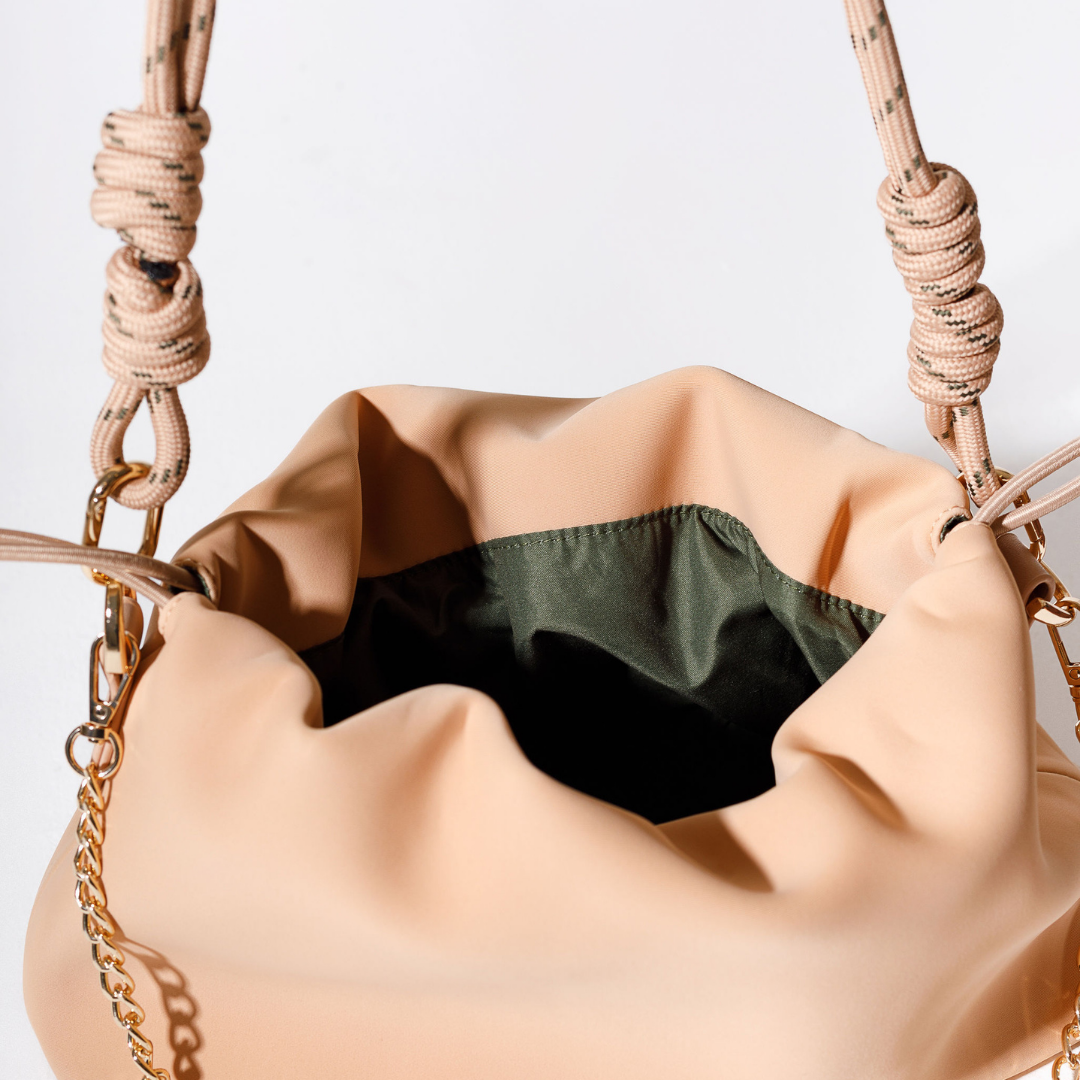 PUFF CLUTCH TAN
