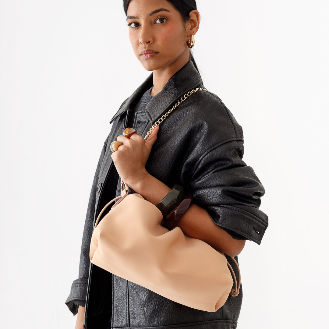 PUFF CLUTCH TAN
