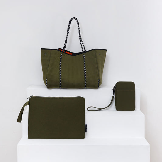 SAFARI GREEN TRAVEL SET: EVERYDAY TOTE + LAPTOP SLEEVE + PASSPORT WALLET