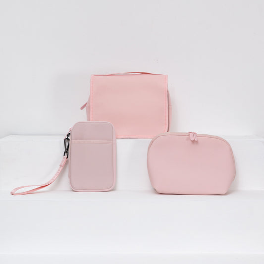 PRETTY IN PINK ACCESORIES SET: TOILETRY BAG + ESSENTIAL POUCH + PASSPORT WALLET