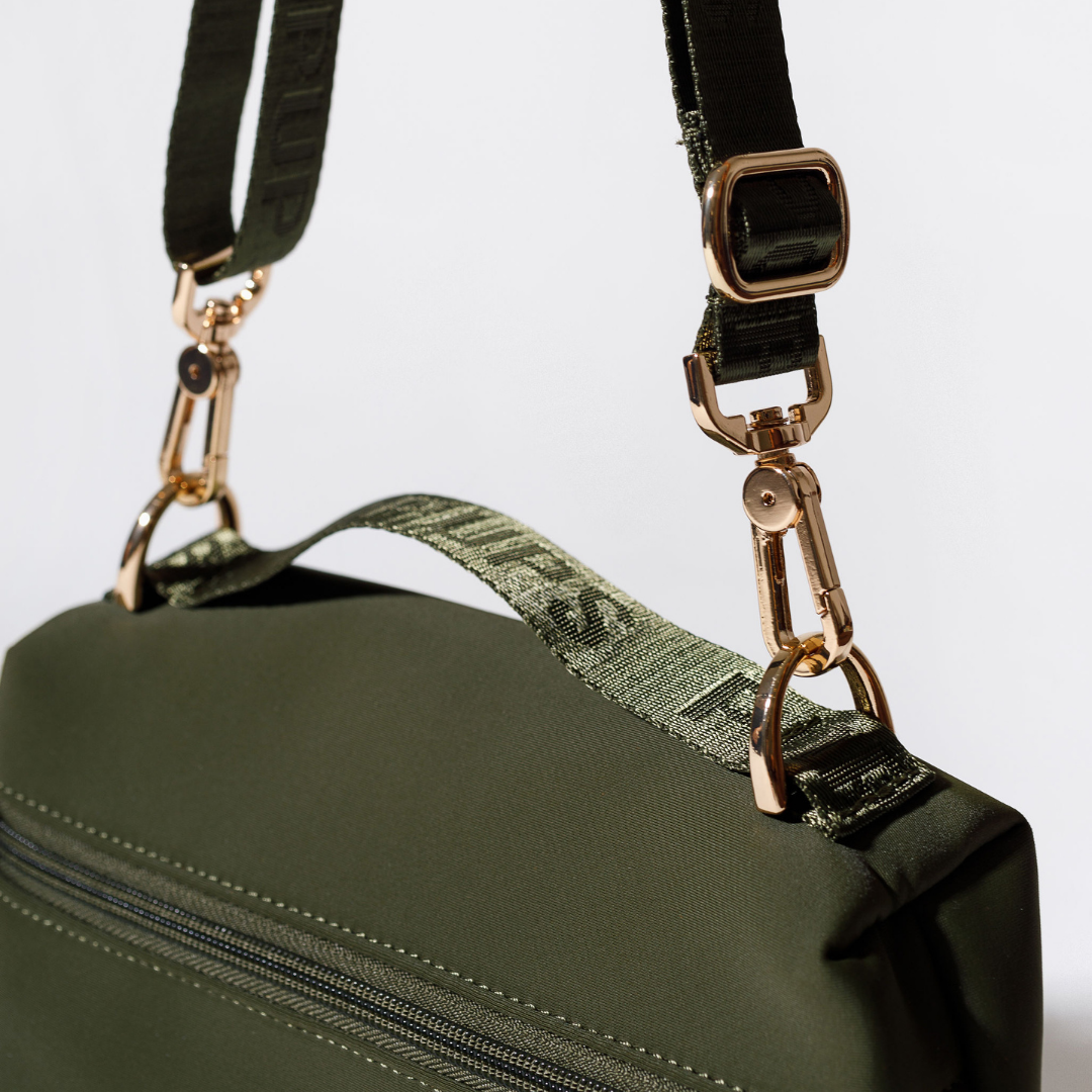 VANITY CLUTCH SAFARI GREEN