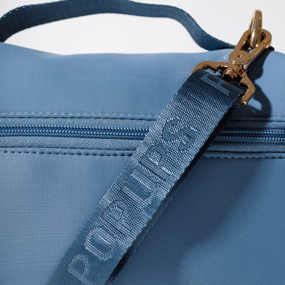 VANITY CLUTCH STORMY BLUE