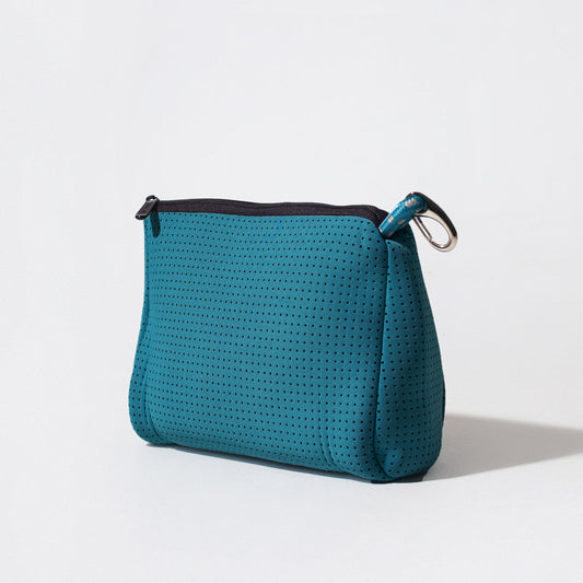 ESSENTIAL POUCH TEAL