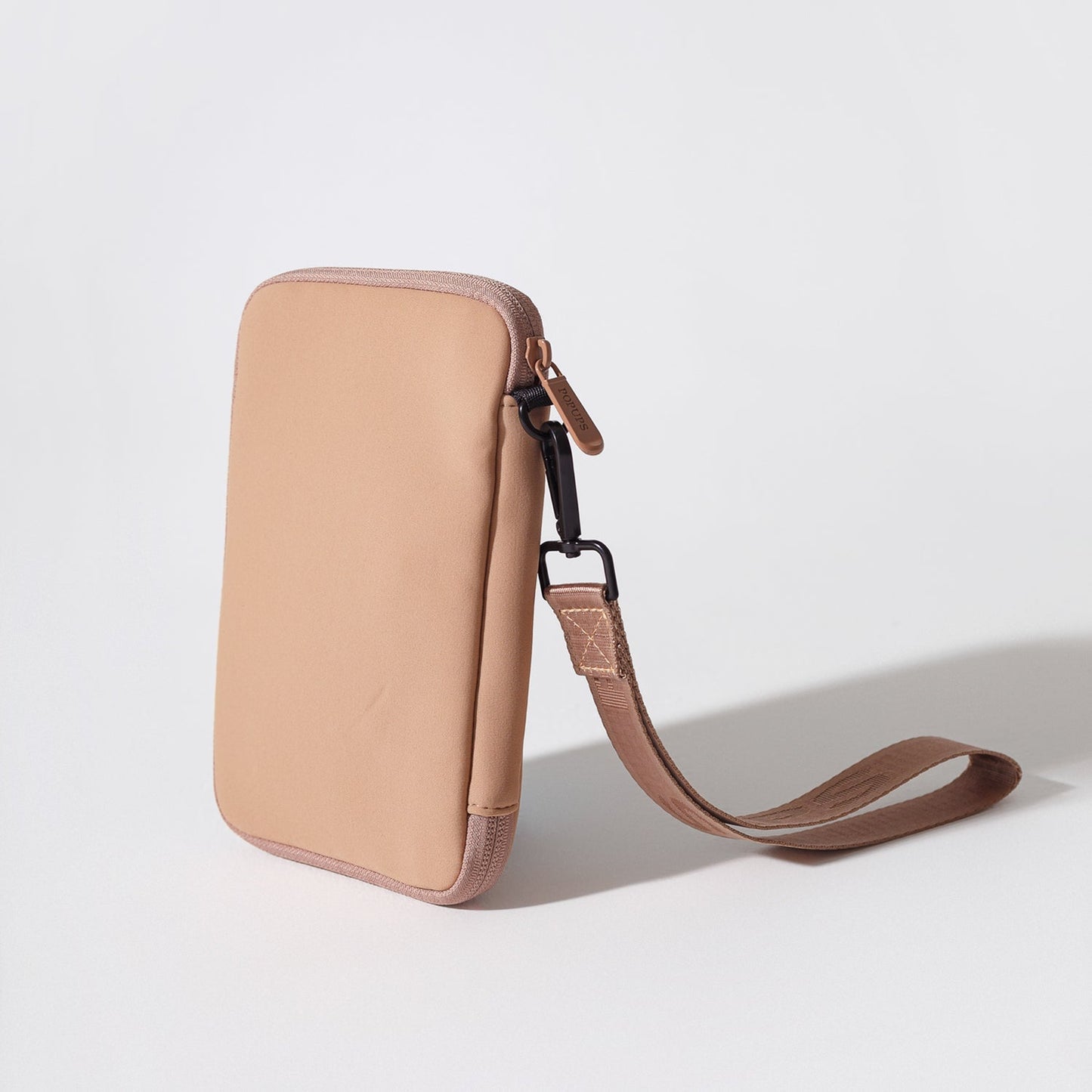 TAN SET: EVERYDAY TOTE + OVERSIZED WRISTLET POUCH + ESSENTIAL POUCH + MAKEUP POUCH SET + PASSPORT WALLET + PHONE BAG