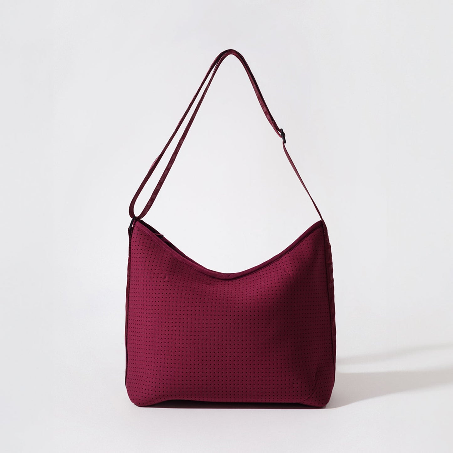 HOBO CROSSBODY BAG BERRY