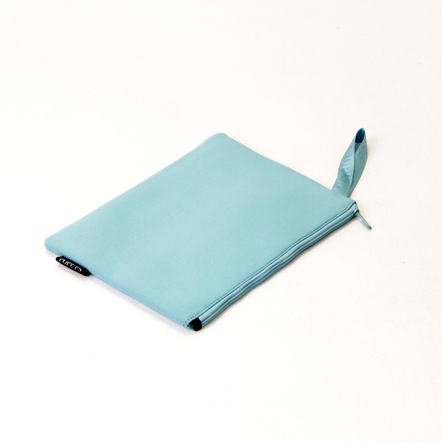 OVERSIZED WRISTLET POUCH SKY BLUE