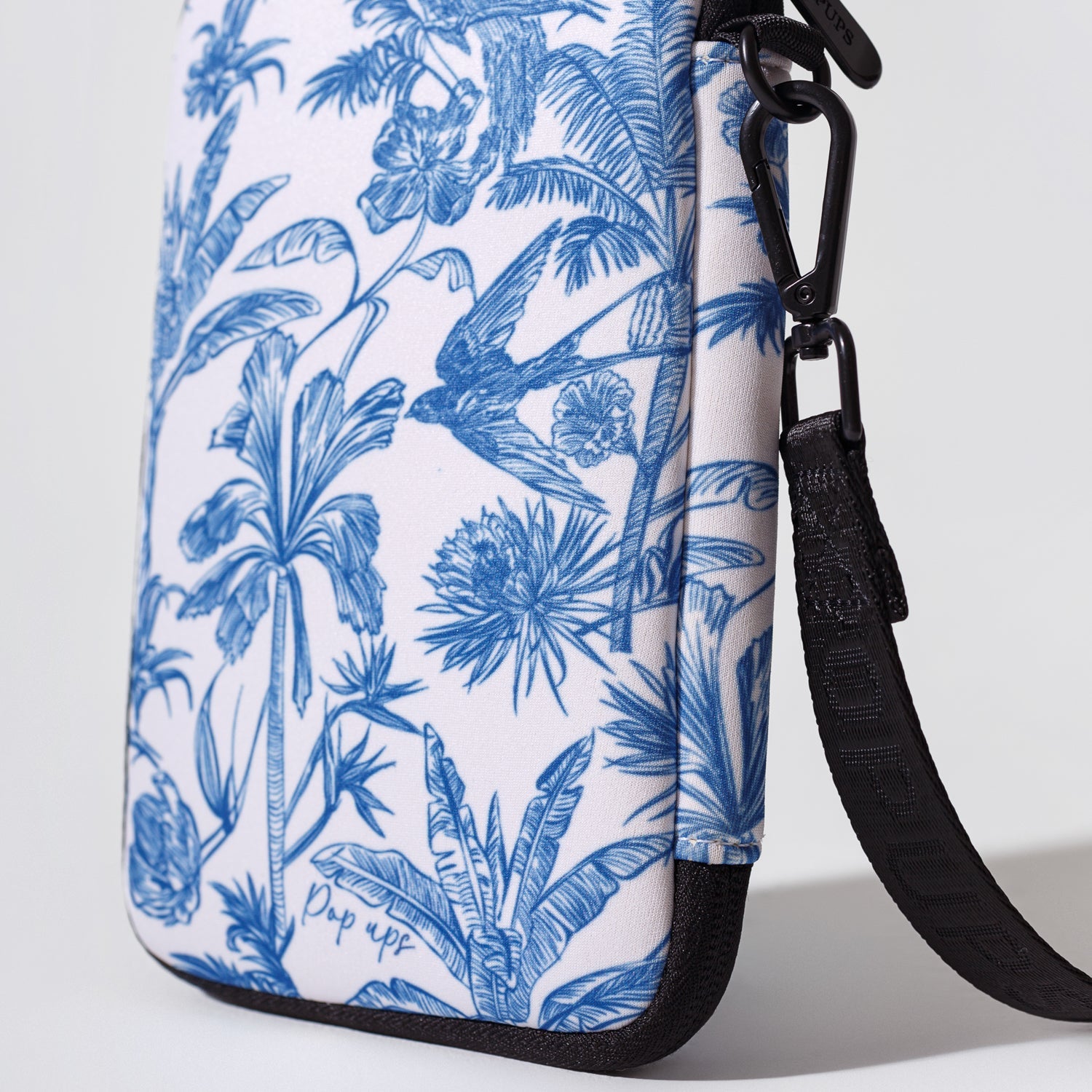 PASSPORT WALLET TOILE – Pop Ups Brand