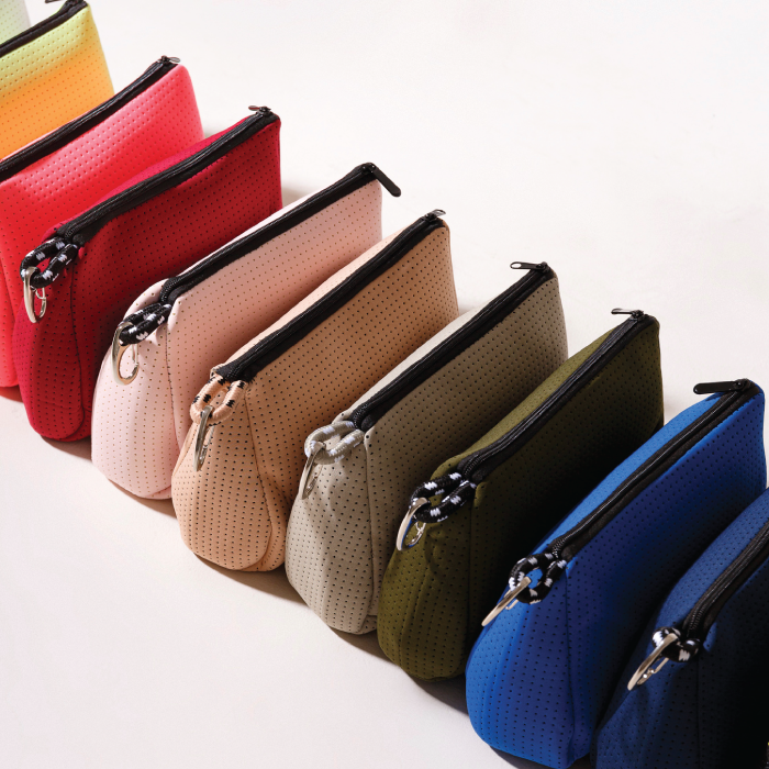 ESSENTIAL POUCH