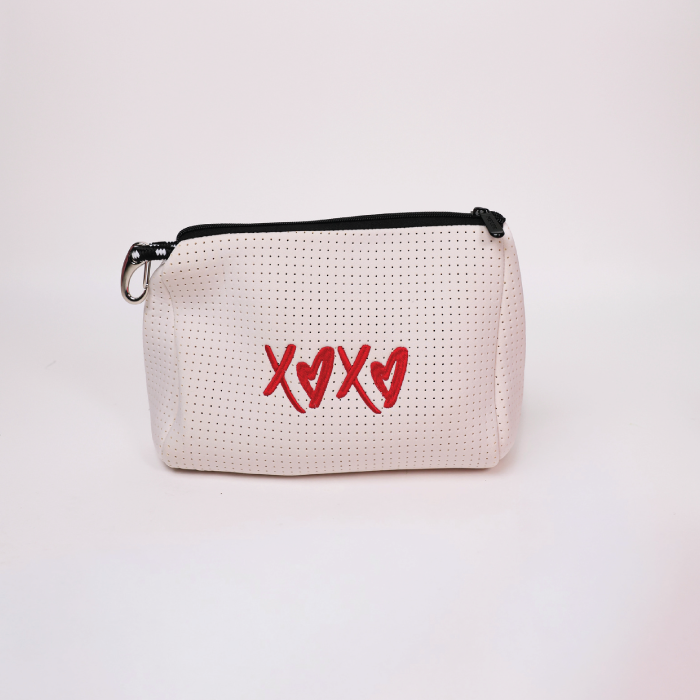 ESSENTIAL POUCH